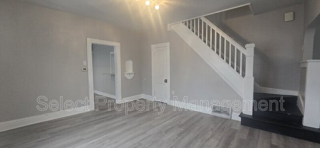 Photo - 1112 Lake Ave