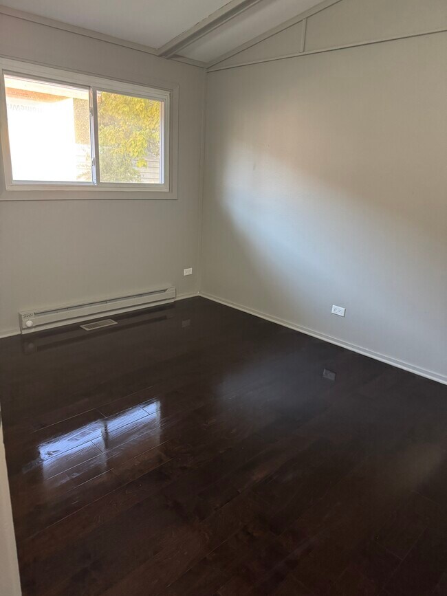 Photo - 506 E Emmons St