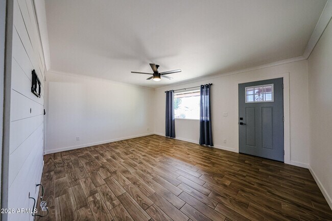 Photo - 7308 E Pierce St