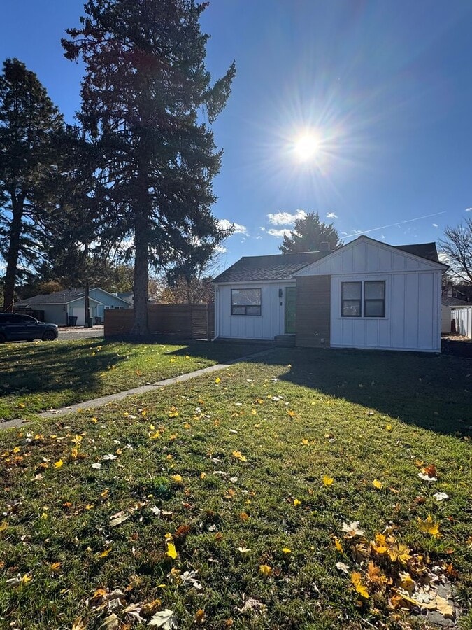 Photo - Beautifully Maintained Home in the Heart of Ellensburg