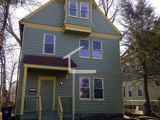 Photo - 5 Murdock Ter