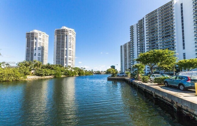 Photo - 3731 N Country Club Dr Unit 1129