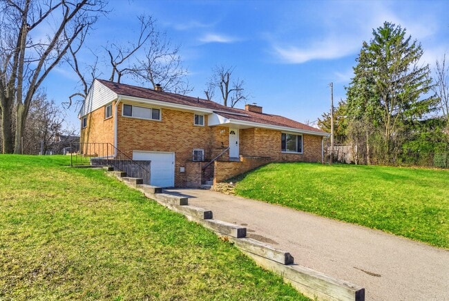 Photo - 2220 E Stadium Blvd