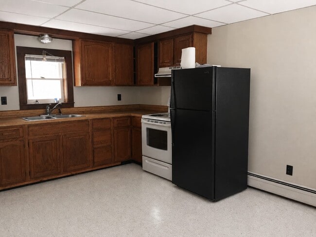 Photo - 83 Stowe St Unit Apt A