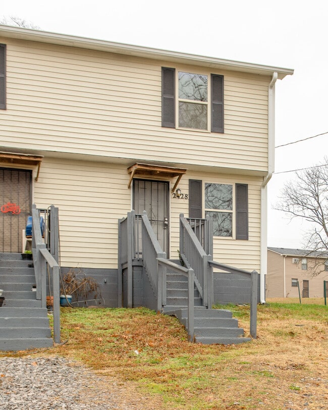 Photo - 2428 Woodale Ln