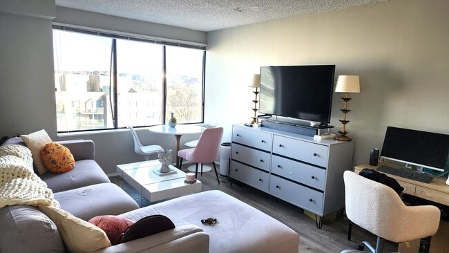 Photo - 1245 13th St NW