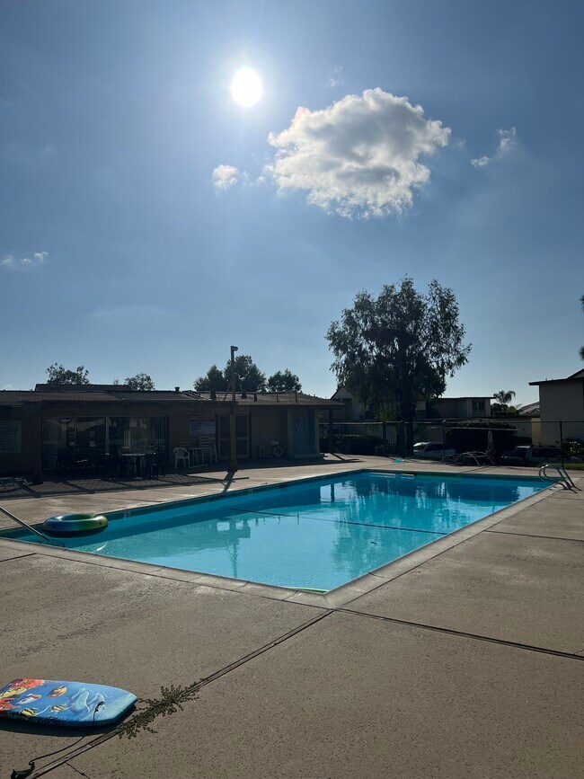 575 Otay Lakes Rd Townhome Townhome Rental in Chula Vista CA