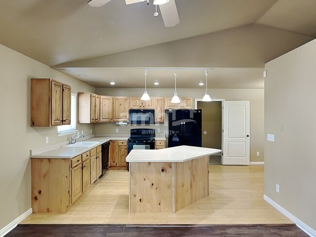 Photo - 3703 Lake Vista Dr