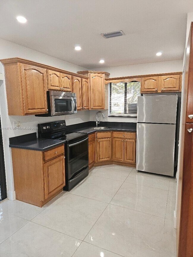 Photo - 20543 SW 92nd Ave