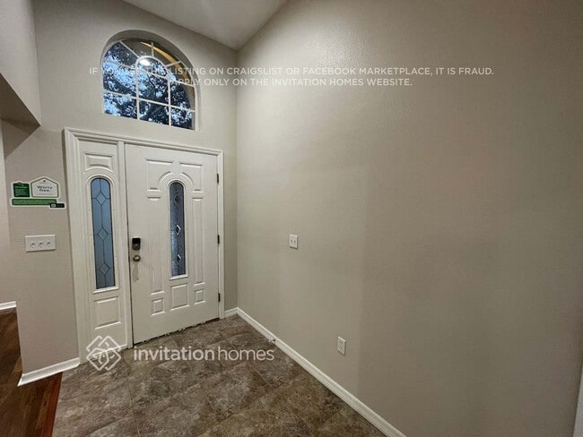 Photo - 1825 Leybourne Loop