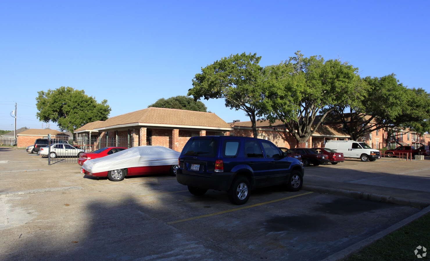Palomino Place Apartments - Palomino Place Apartments