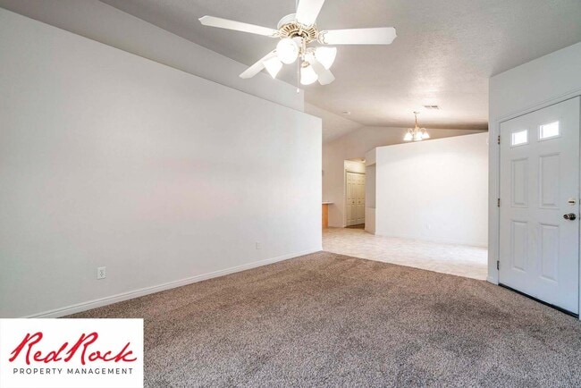 Photo - 3 Bed Home in Hurricane with a Fully Fence...