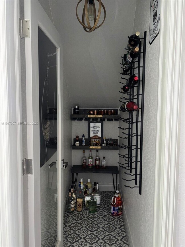 Photo - 16551 SW 75th St