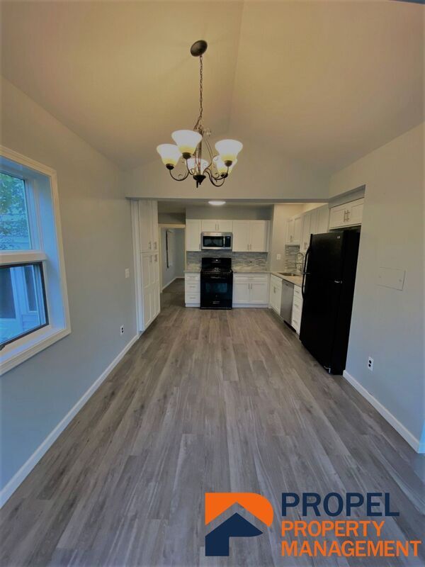 Photo - 3345 Edgewood Dr