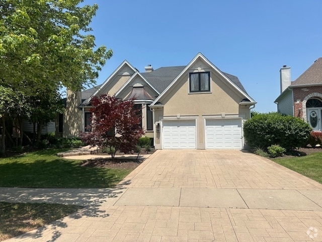 Building Photo - 2450 Waterside Dr Rental