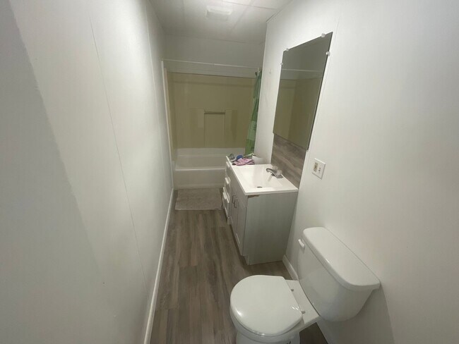 Photo - 438 Park Ave Unit 3