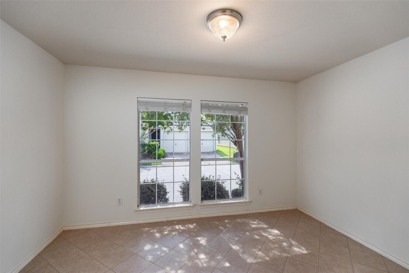 Photo - 11712 Logan Ridge Dr