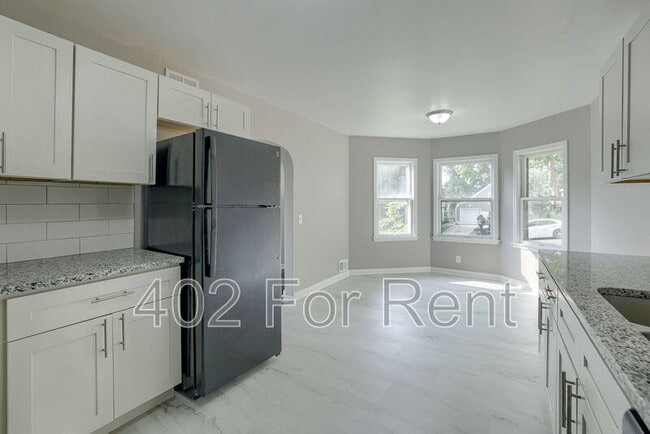 Photo - 3028 Whitmore St