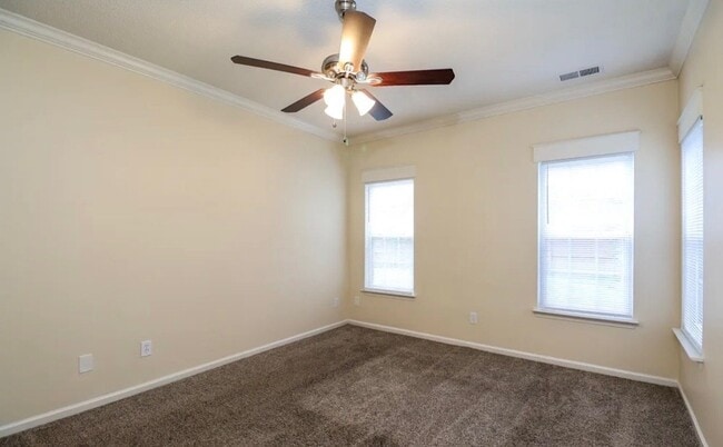 Photo - 132 Sweetmartha Dr