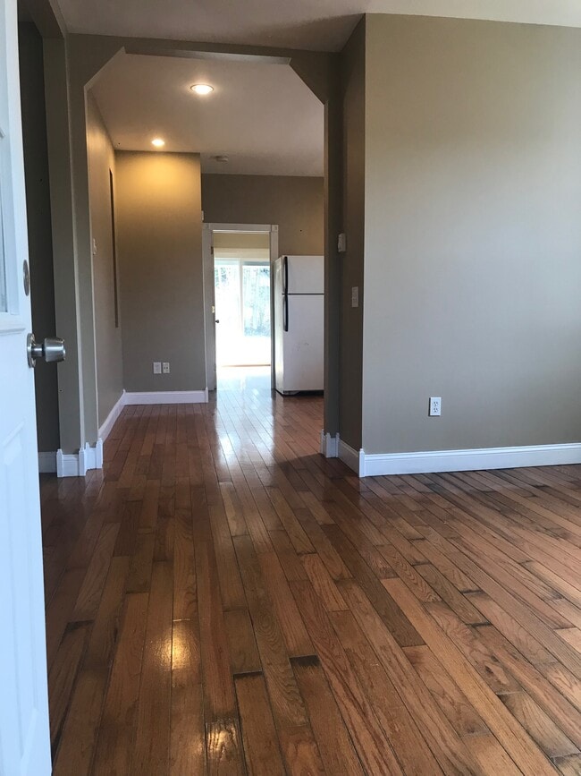 Photo - 156 Hill St Unidad first floor