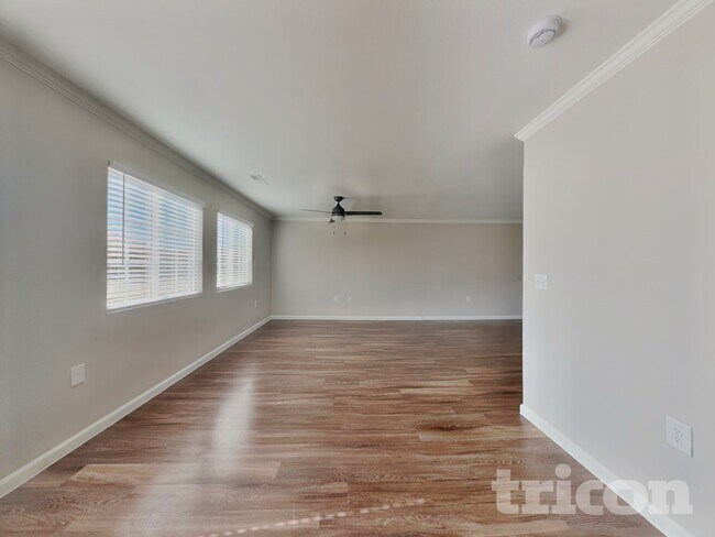 Photo - 3079 Stauton Dr