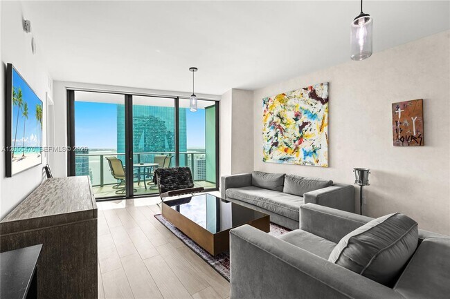 Building Photo - 1300 S Miami Ave Unit 3303