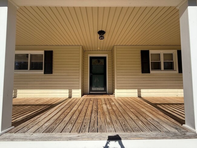 Photo - FOR RENT DAVIE COUNTY!! 336-360-5860