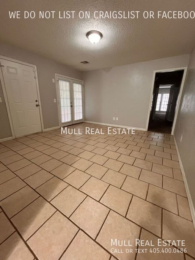 Photo - 445 NW 86th St