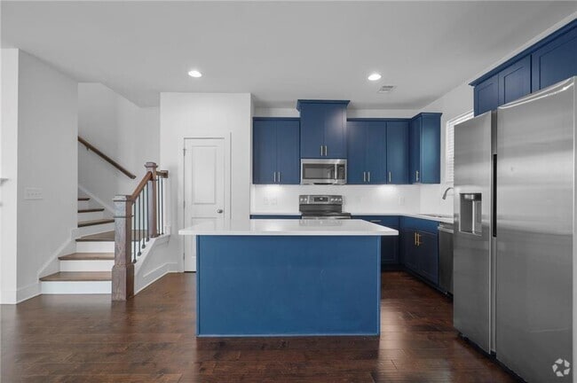 Building Photo - 1815 Edgehill Dr Rental