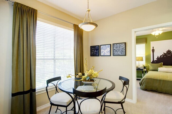 Photo - 11266 Taylor Draper Ln Unit 0811