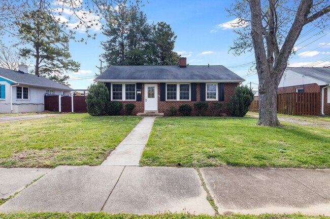 Photo - CITY OF FREDERICKSBURG 3 BEDROOM HOME FOR RENT