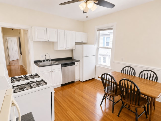 86 South St Unit 2