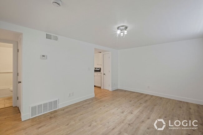 Photo - 4222 S 4800 W