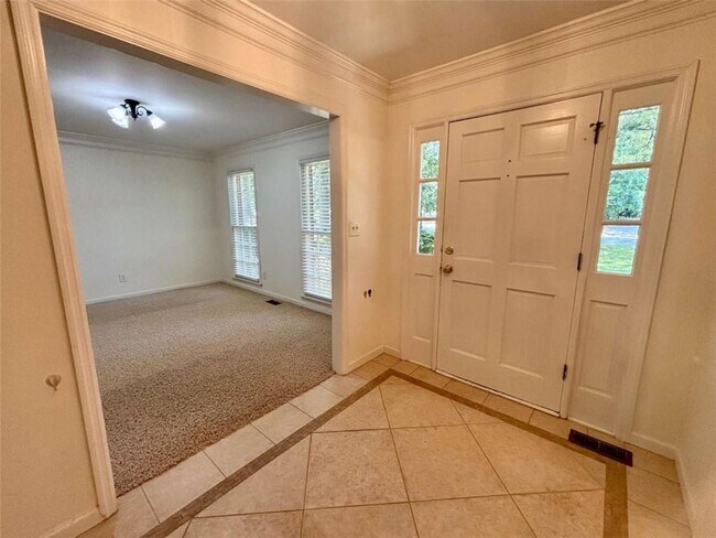 4160 Creekwood Dr