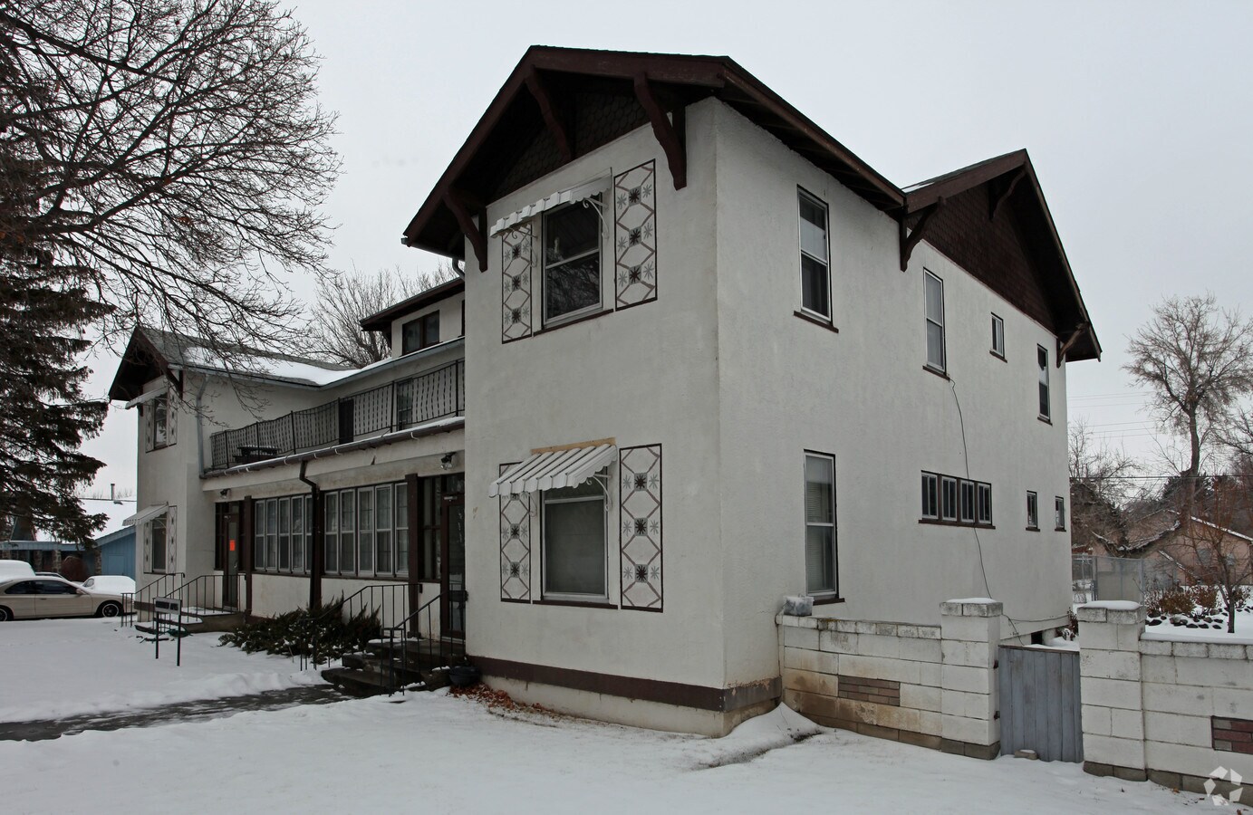 Photo - 320-324 1st Ave E Apartments