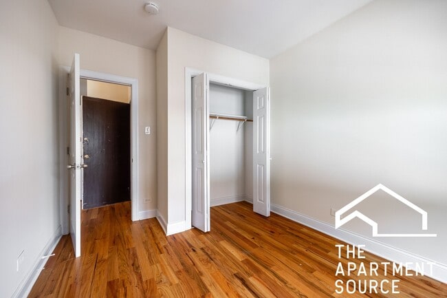 Photo - 957 W Cornelia Ave Unit 957 West Cornelia Avenue