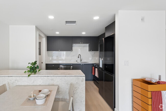 2BR, 2BA - 1,219SF - Kitchen/Dining Room