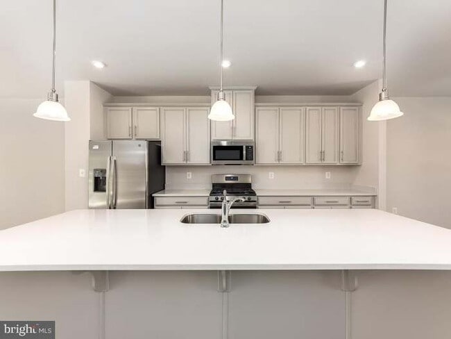 Photo - 1124 Dovetail Cir