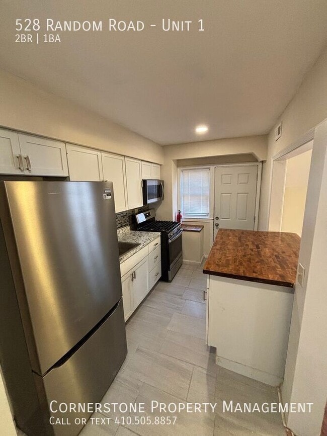 Photo - 528 Random Rd Unit 1