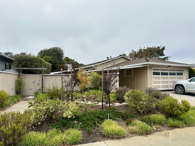 Building Photo - 2650 Fleetwood Dr Rental