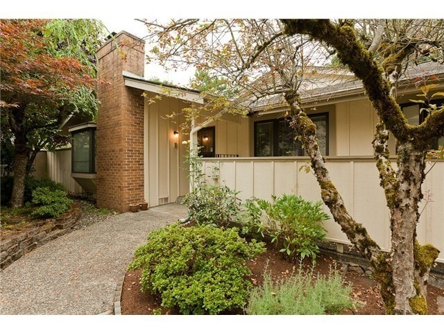 Building Photo - Modern One-Level Home in Innisglen  Upgrad...