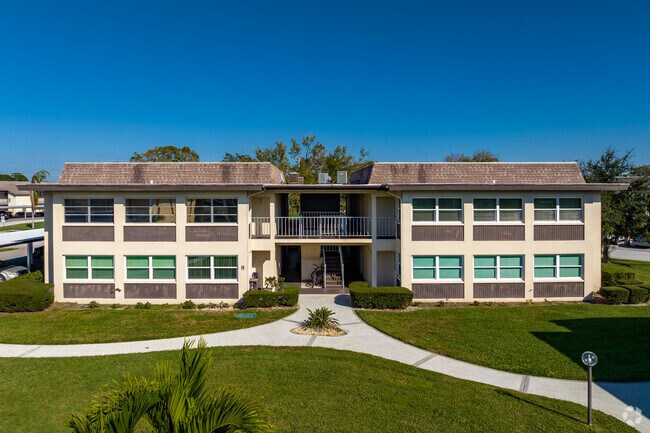 Photo - Gulf Harbors Condo's