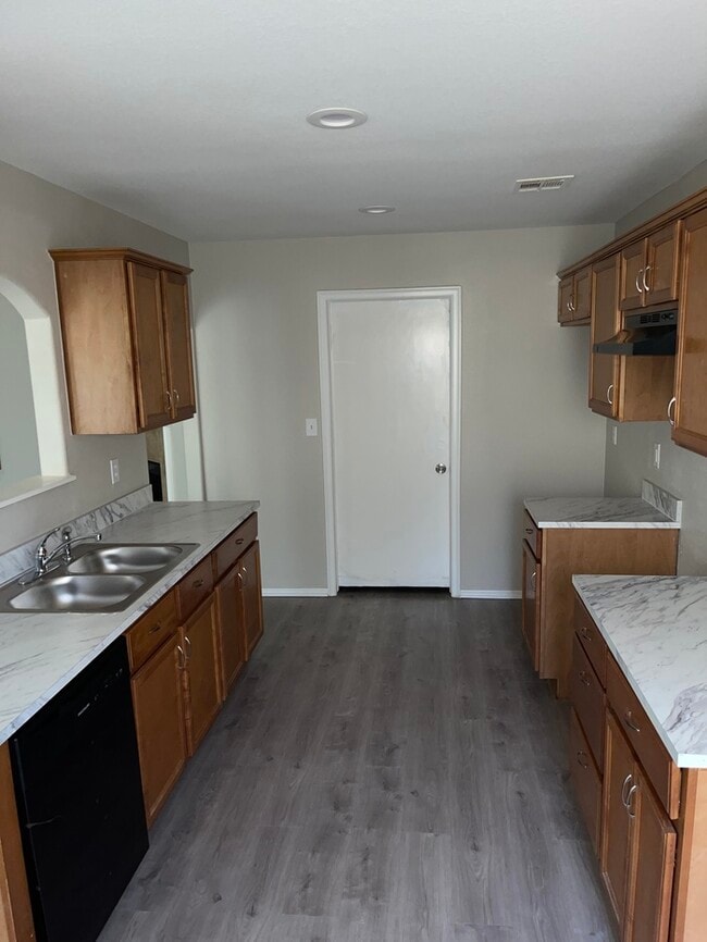 Photo - 10702 N 146th E Ave