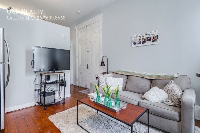 Photo - 1320 Pine St Unit 1F