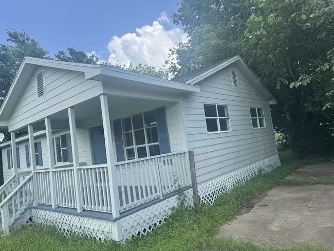 Photo - 13626 Collins St