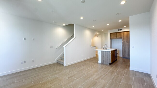 Photo - 123 N 1st Ave