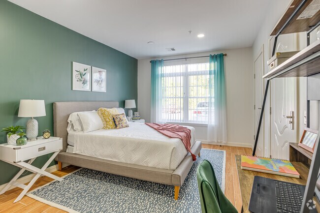 Photo - The Sto at Stoughton