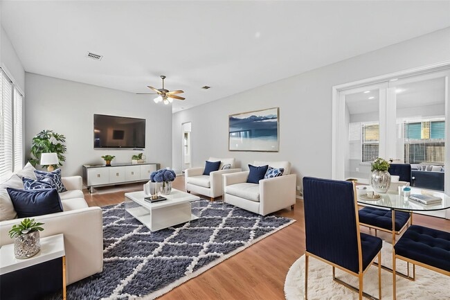 Building Photo - 10535 Cecilia Star Ln