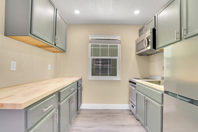 Photo - 1001 S Federal Hwy Unidad 5