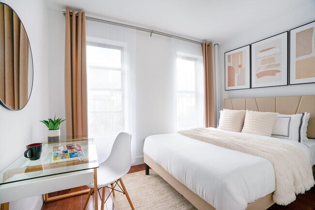 444 W 48th St Unidad SI ID1022004P